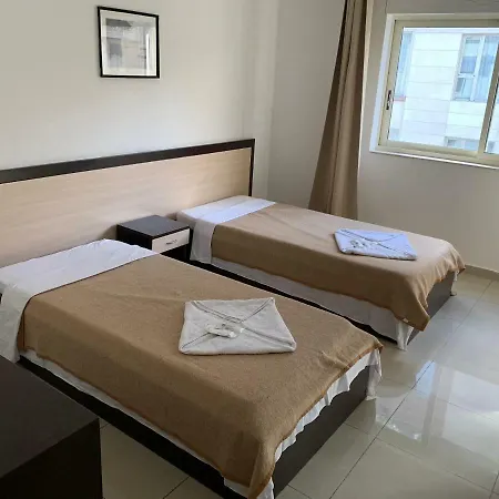 Hotel Paceville 2*